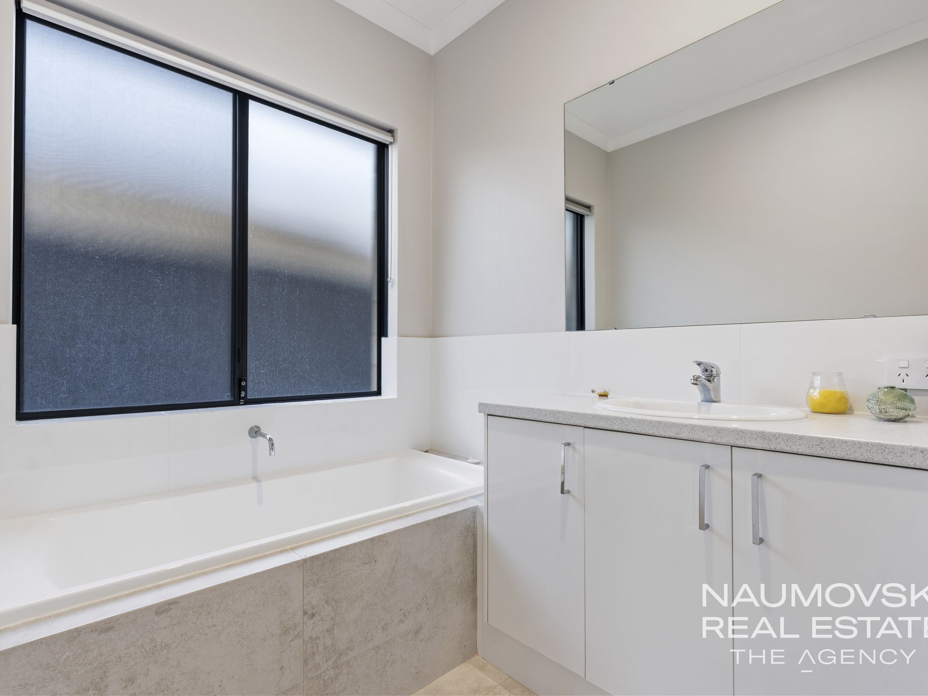 1C Currong Way, Nollamara