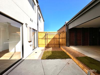 15 Ogawa Walk, Tarneit