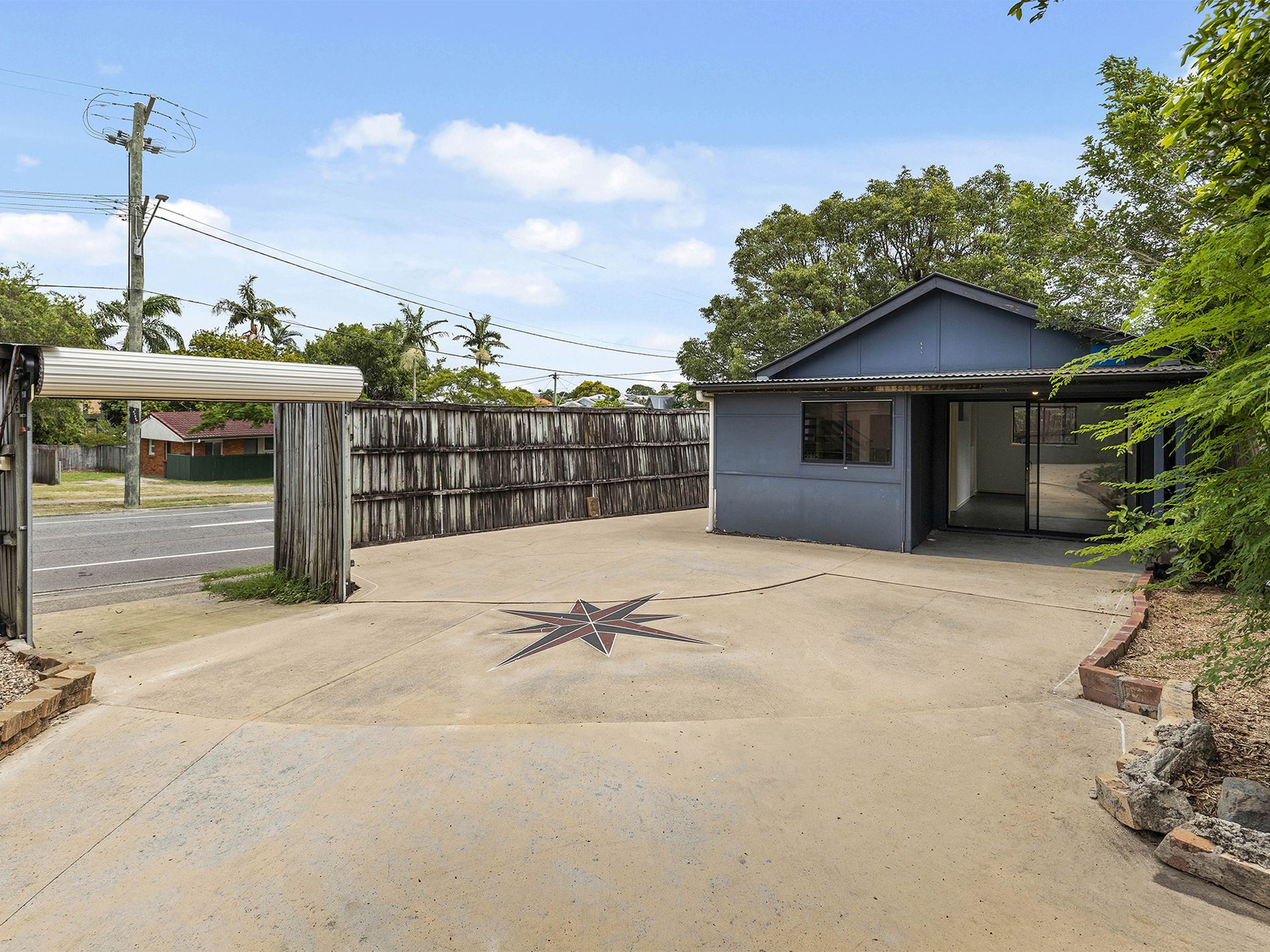 2 Thirteenth Avenue, Kedron