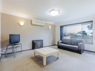 66 Council Avenue , Rockingham