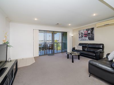 5/14 Waterloo Crescent, East Perth