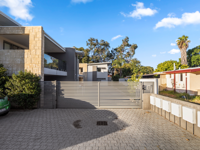 2 / 5 Oakland Avenue, Cloverdale