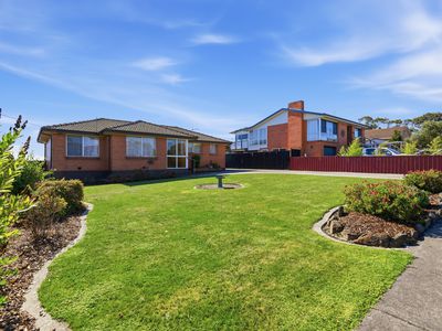 33 South Street, George Town