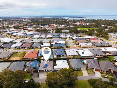 14 Santalum Crcs, Halls Head