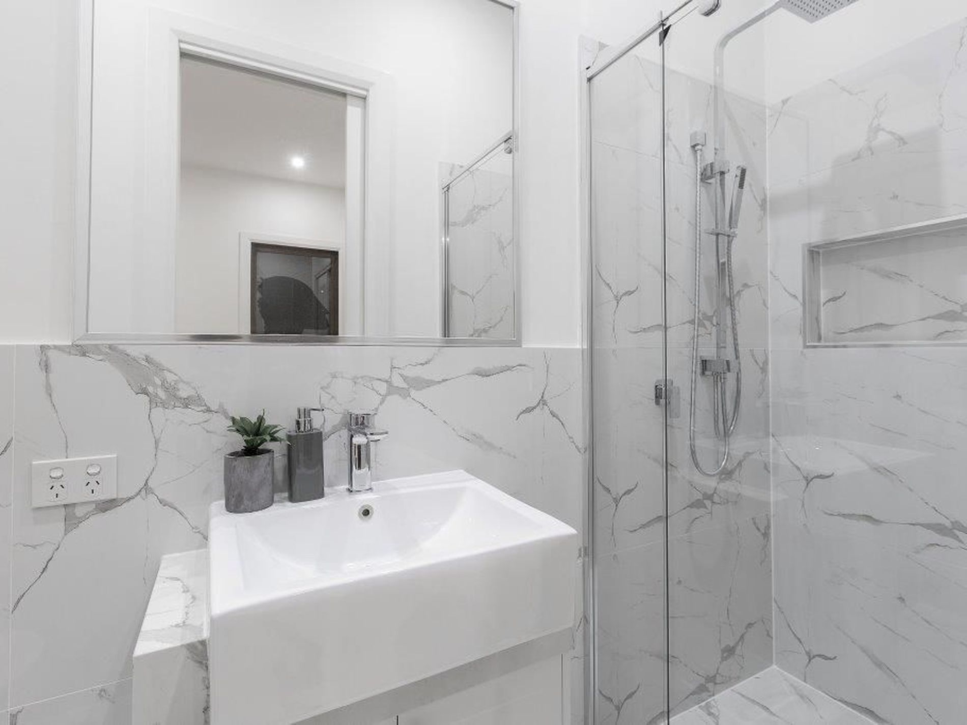 54 Buckingham Street, Footscray