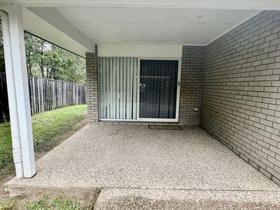 1 / 17 Kains Avenue, Brassall