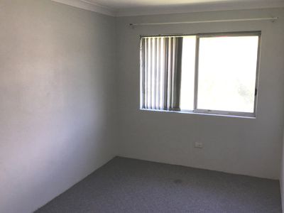 12 / 6 Blackbutt Way, Barrack Heights