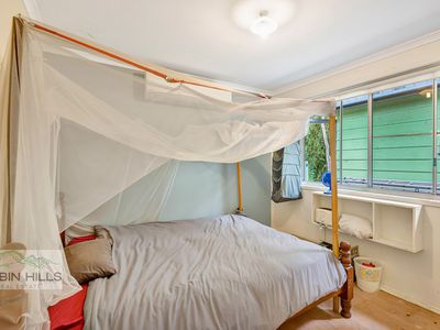 59 Abbey Road, Jiggi
