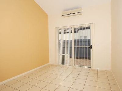 2 Lanai Close, Parrearra