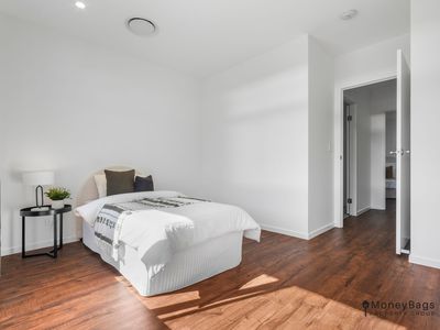 12 Hallstatt Avenue, Jimboomba