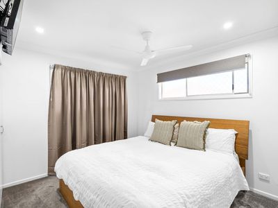 4 Lee Court, Bucasia