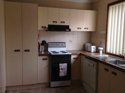 2 / 101 Pur Pur Avenue, Lake Illawarra