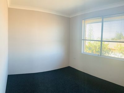 6 / 45 Reddall Parade, Lake Illawarra