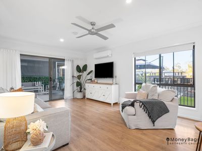 28 Wilson Circuit, Flagstone