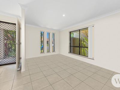 18 Francisca Drive, Augustine Heights
