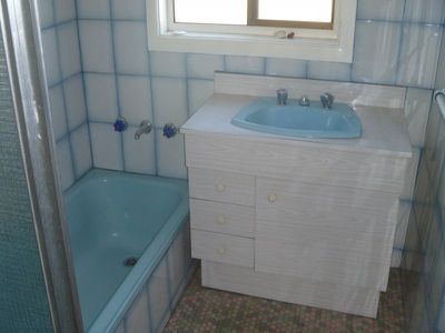 15 McGovern Street, Cringila