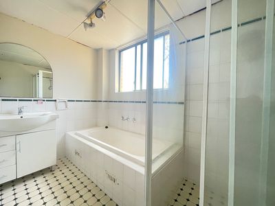 5 / 237-239 Targo Road, Toongabbie