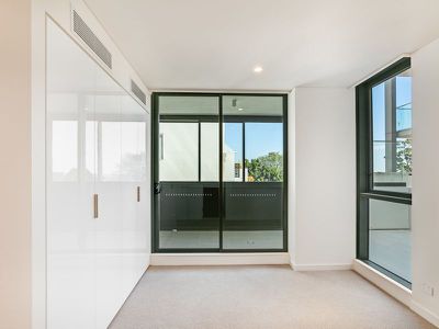 502 / 144 Pacific Highway, North Sydney