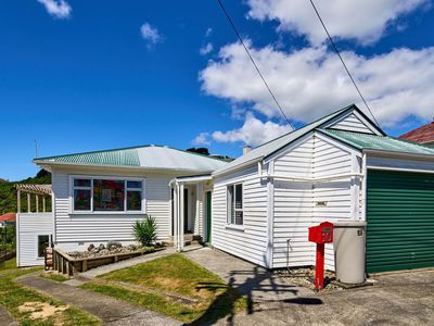 10 Carleton Terrace, Tawa