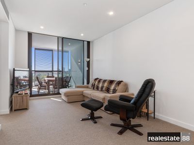 602 / 35 Bronte Street, East Perth