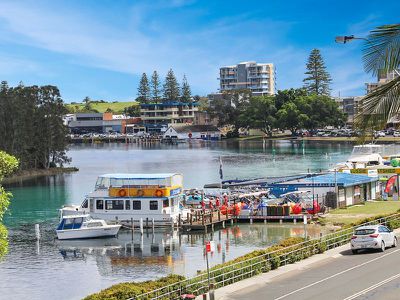4 / 50-52 Little Street, Forster