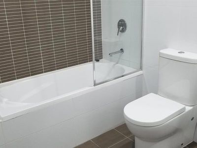 1001 / 11 Charles Street, Canterbury