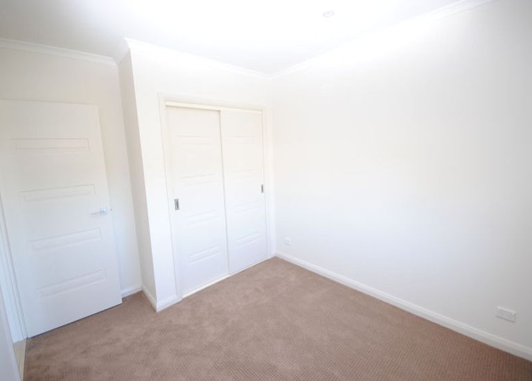6 Minerva Lane, Portland