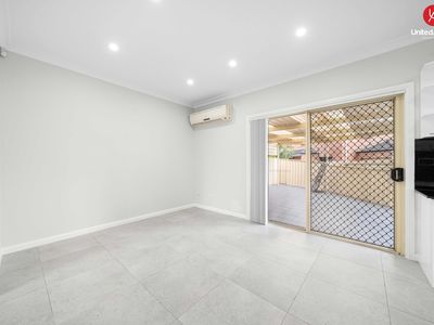 9A Rainham Circuit, West Hoxton