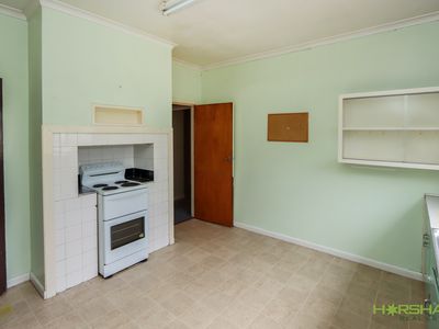 1 / 6 John Street, Horsham