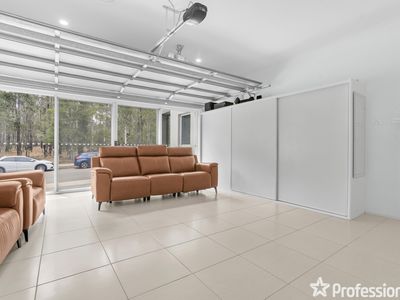 41 Tomah Crescent, The Ponds