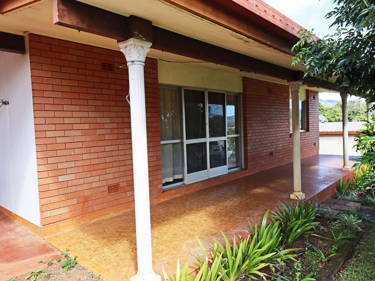 13 CUMBRIAN AVENUE, Atherton