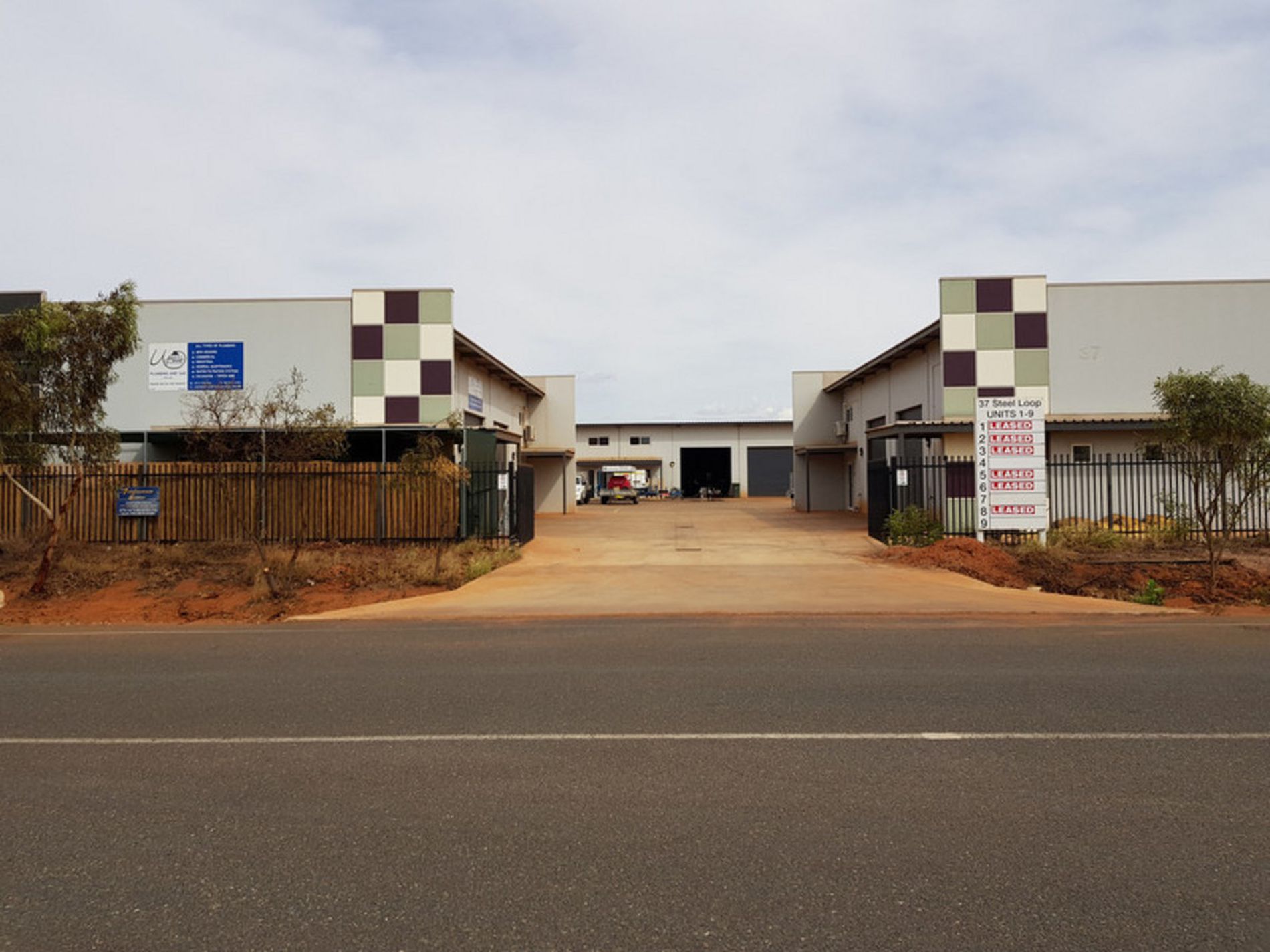 8 / 37 Steel Loop, Wedgefield