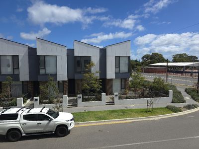 214 / 3-5  Panama Drive, New Port