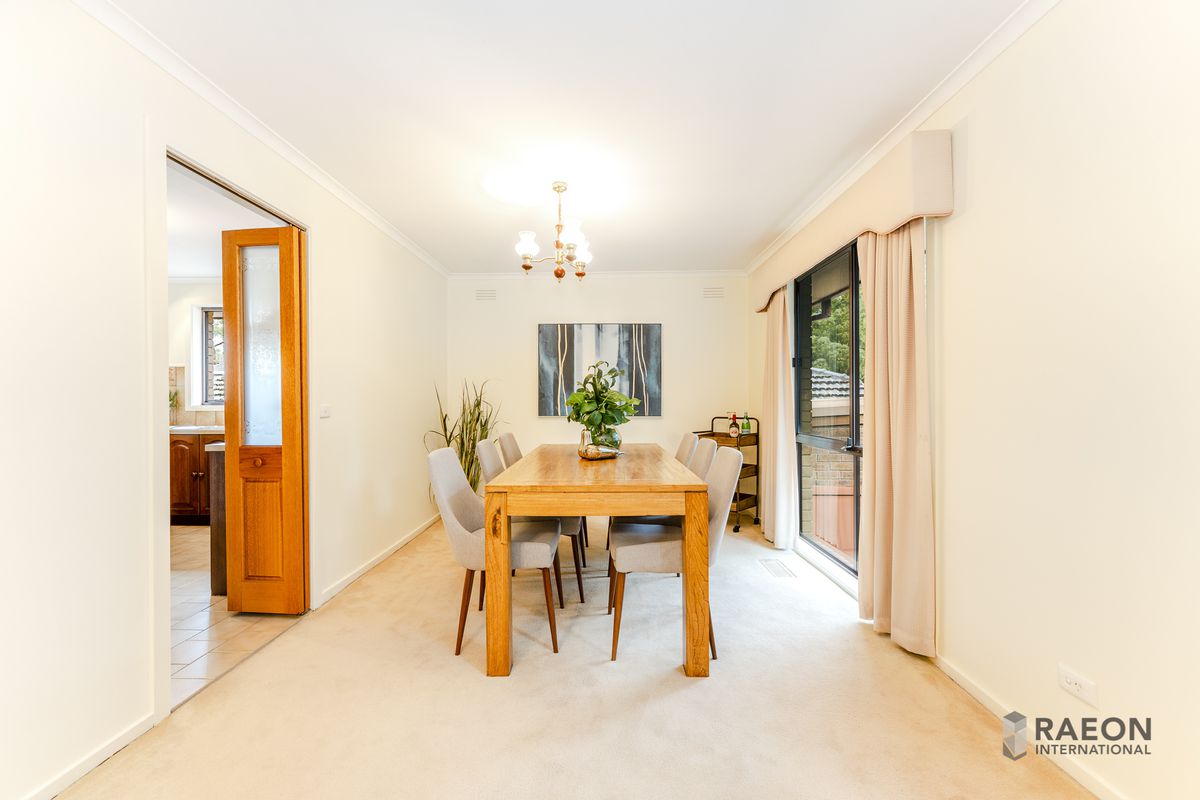 8 Edmund Rice Parade, Watsonia North