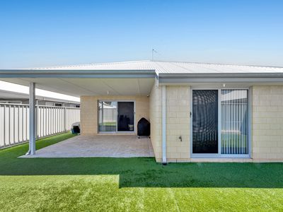 18 Yandal Way, Golden Bay