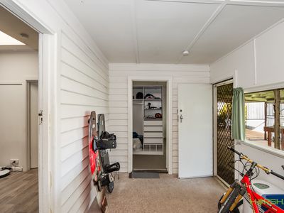 13 Cecil Street, Horsham
