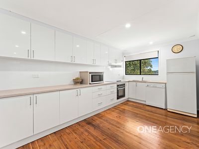 83 Tait Avenue, Kanahooka