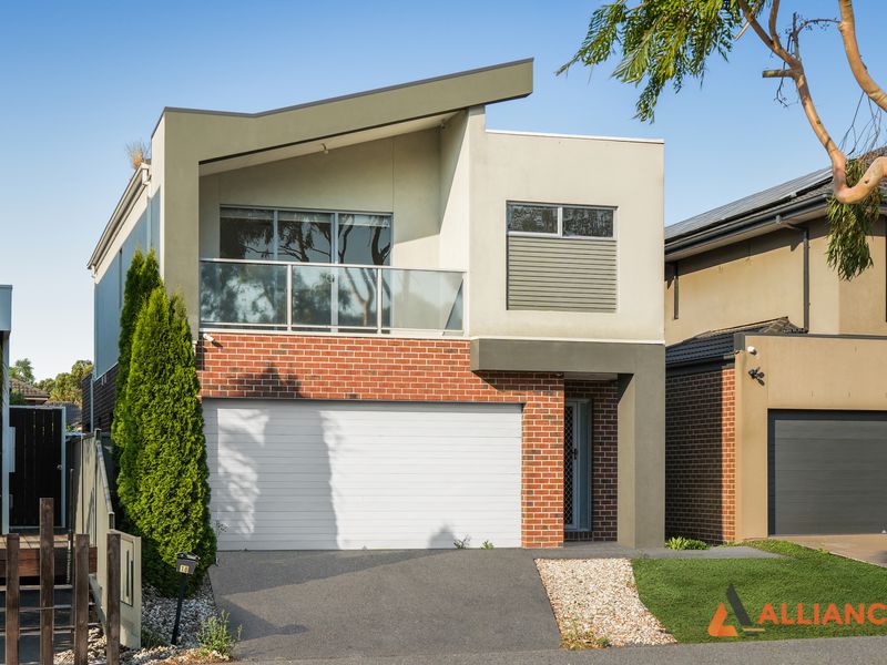 18 Marathon Boulevard, Craigieburn