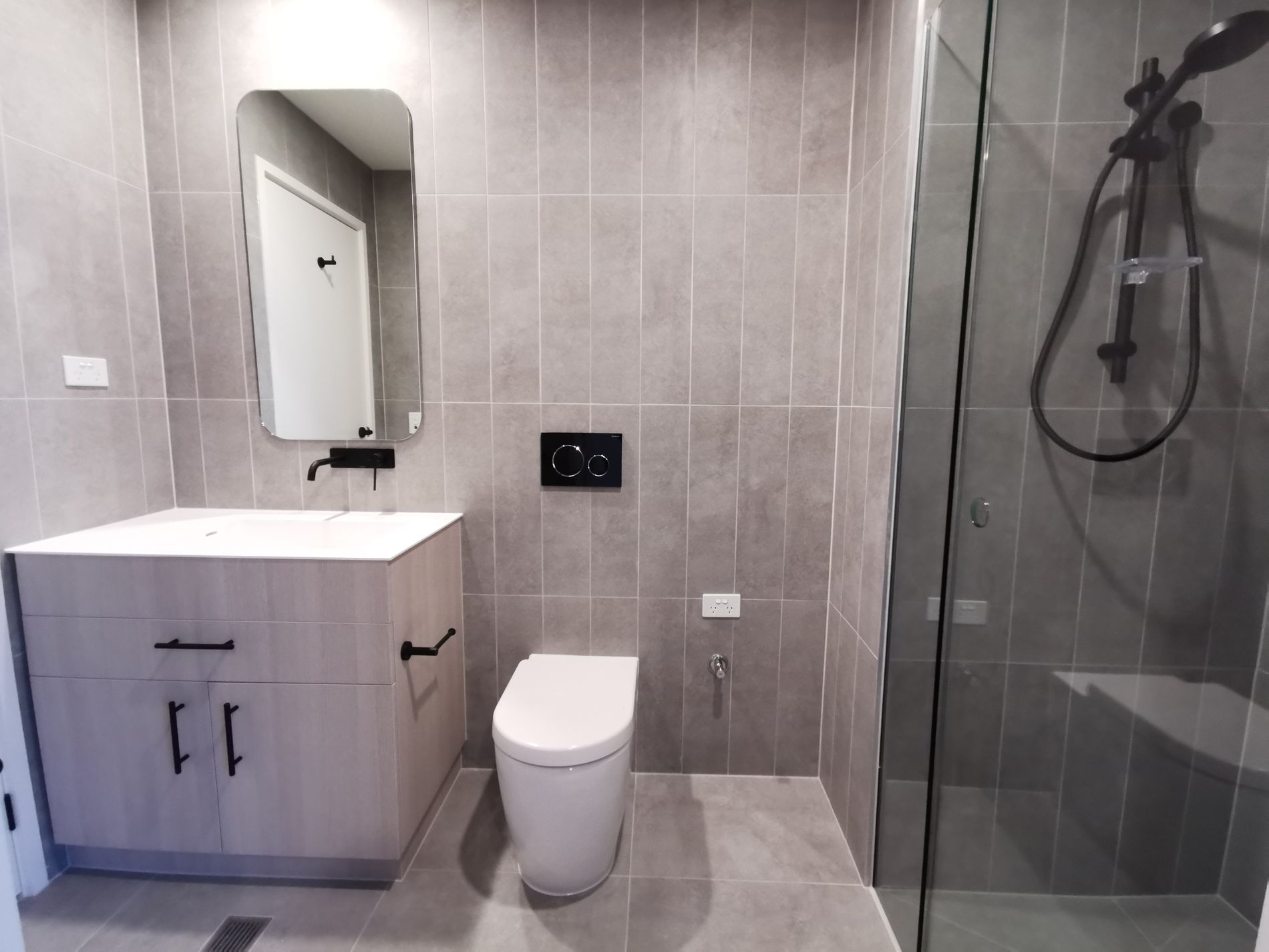 1117 / 864 Blackburn Road, Clayton