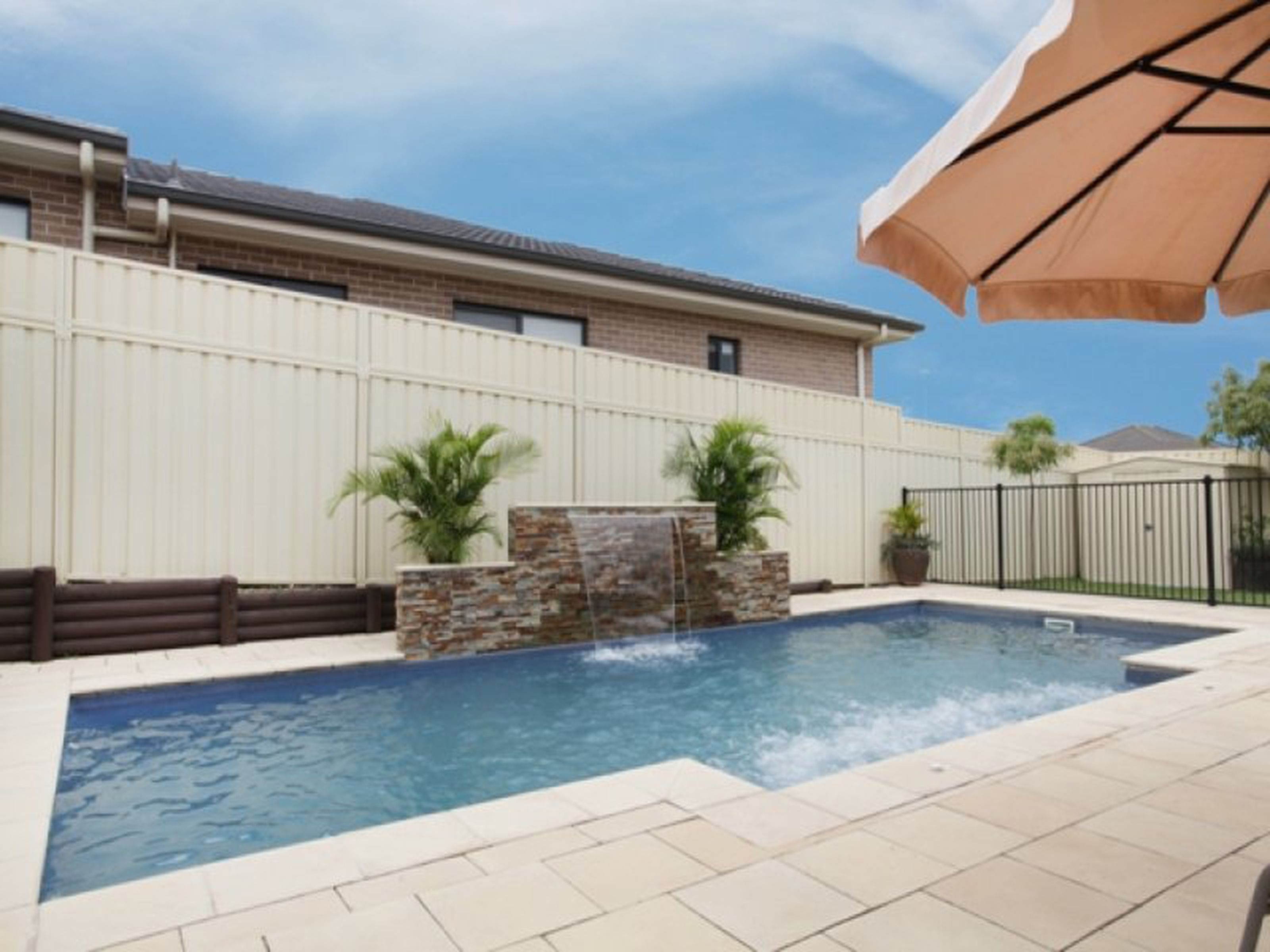 10 Beal Place, GLENMORE PARK