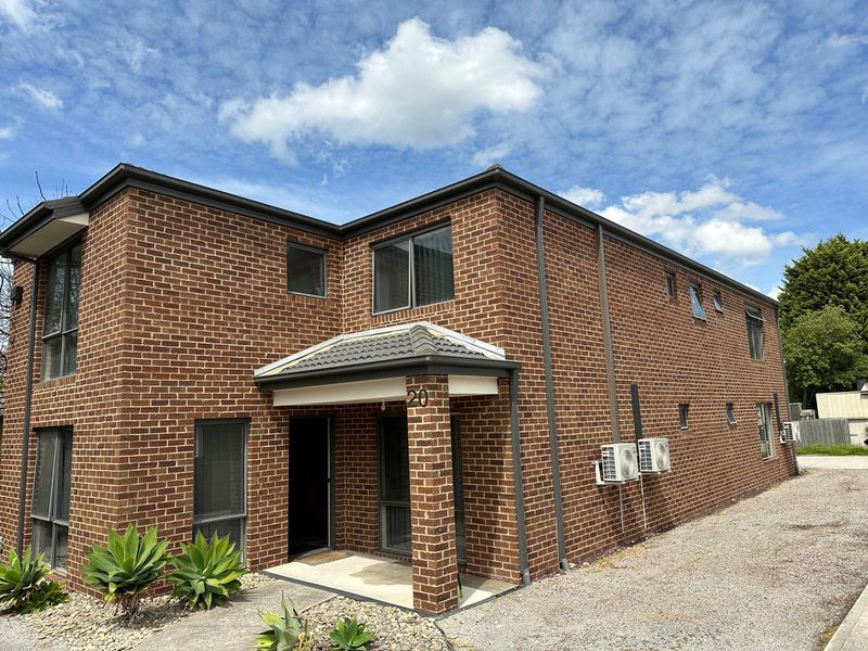 10 / 20 Myriong Street, Clayton