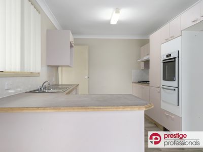 4 Timbara Court, Wattle Grove