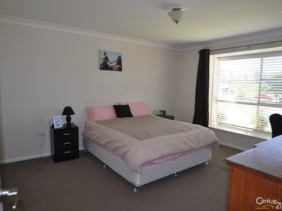 96 Murrayfield Drive, Dubbo