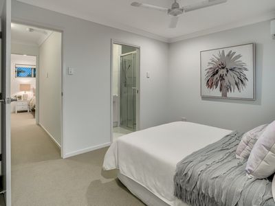 4 / 9 Railway Parade, Nundah