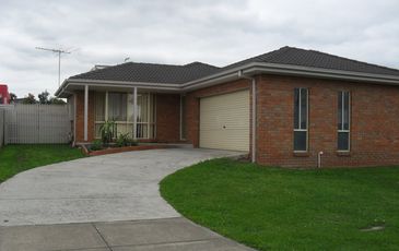 10 Raneen Place, Berwick