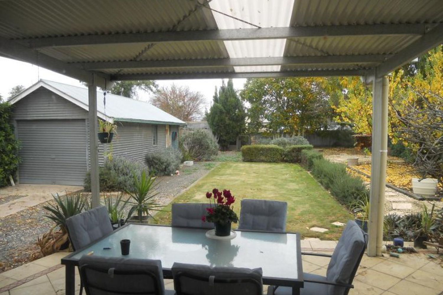 27 Stewart Street, Horsham