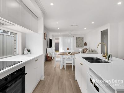 7 Glenthorne Street, Redland Bay