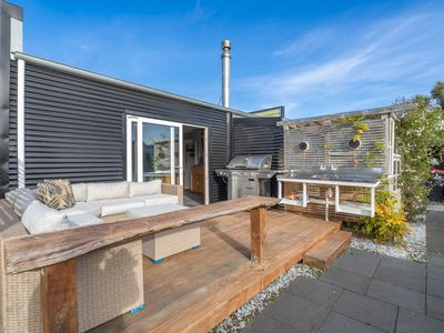 28 James Street, Riverton