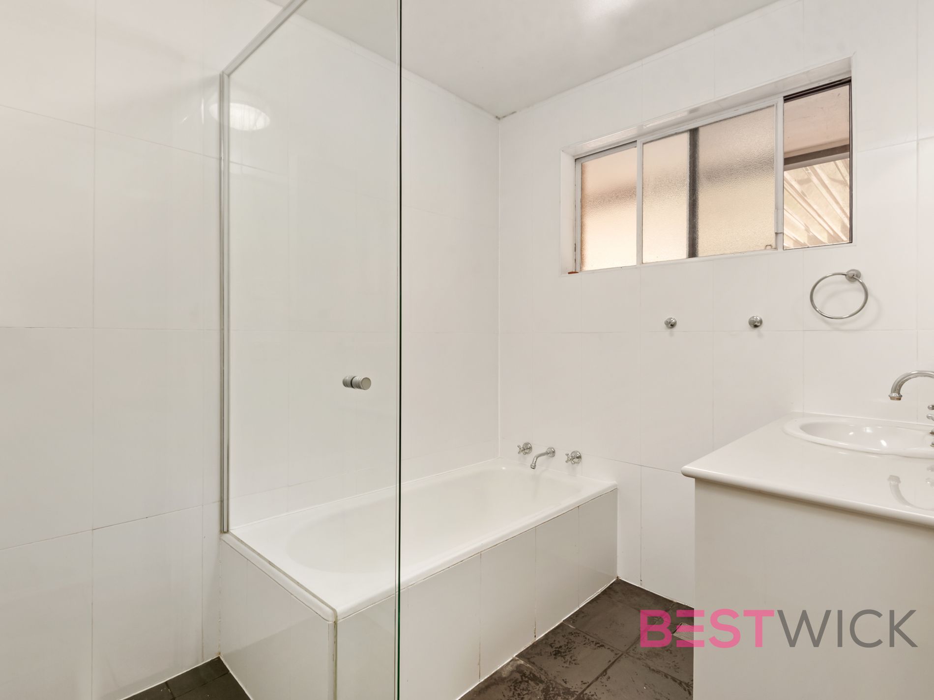 123 Gilmour Street, Kelso