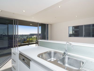 705 / 2 Oldfield Street, Burswood